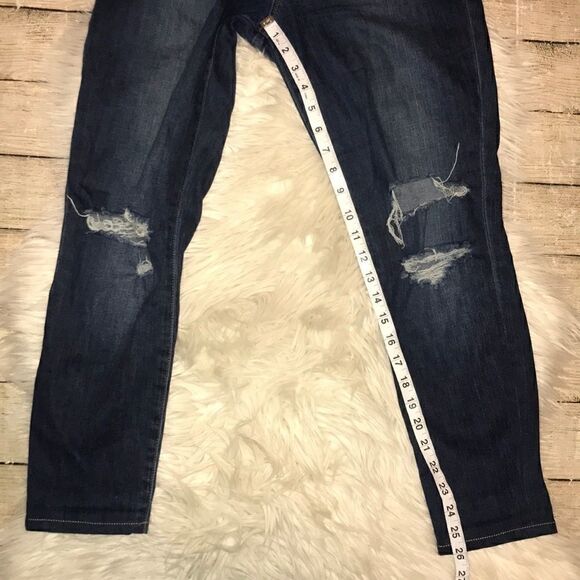 Joe’s Jeans The Skinny Distressed Denim Jeans - Picture 7 of 7